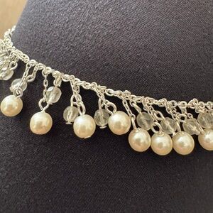 Women’s Silver and Cream Pearl Necklace Jewelry
